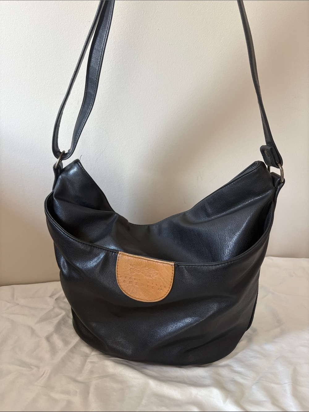 Perry Ellis America Vintage Black Leather Hobo Shoulder Bag